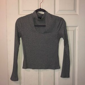 Grey knit long sleeve fitted crop with cutout